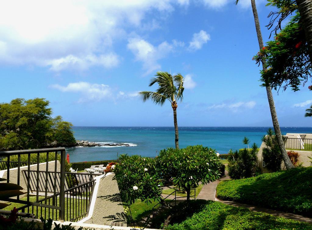 Condos At Napili Point Lahaina Exterior photo